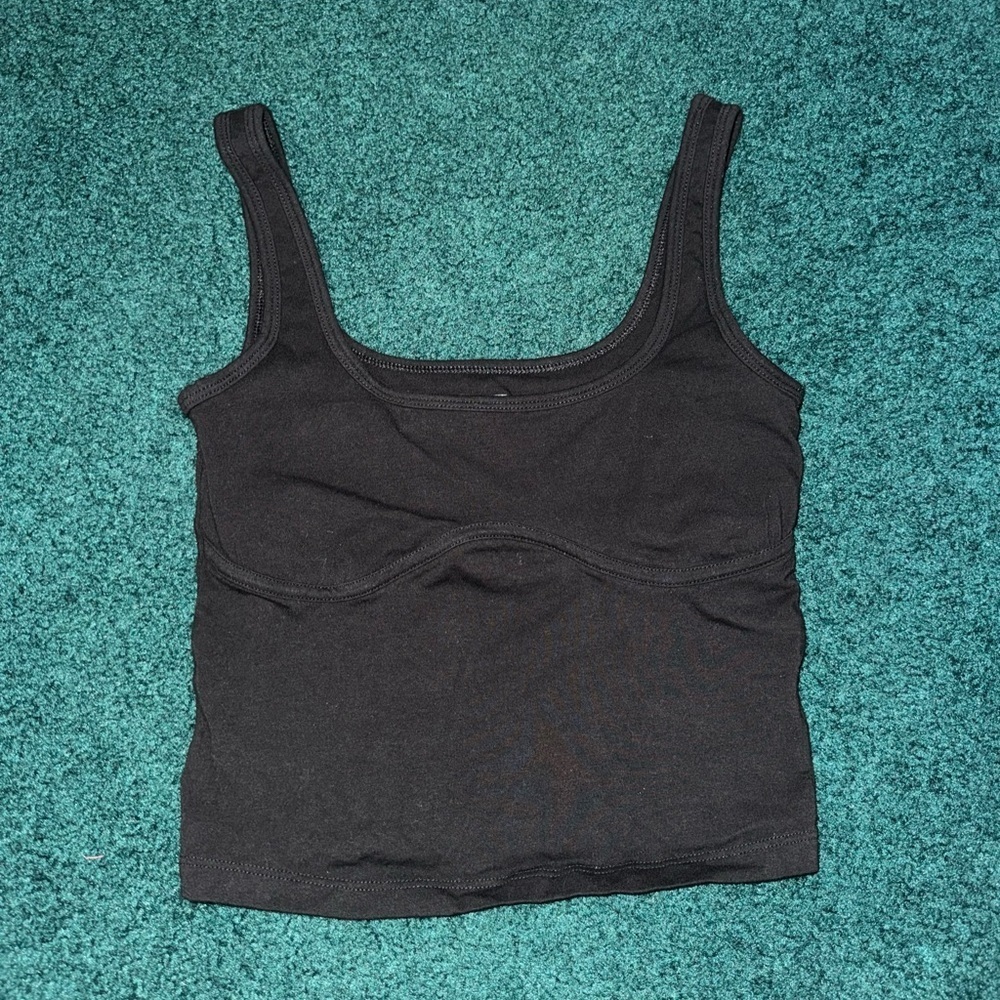 Black VS Pink Cropped Tank!